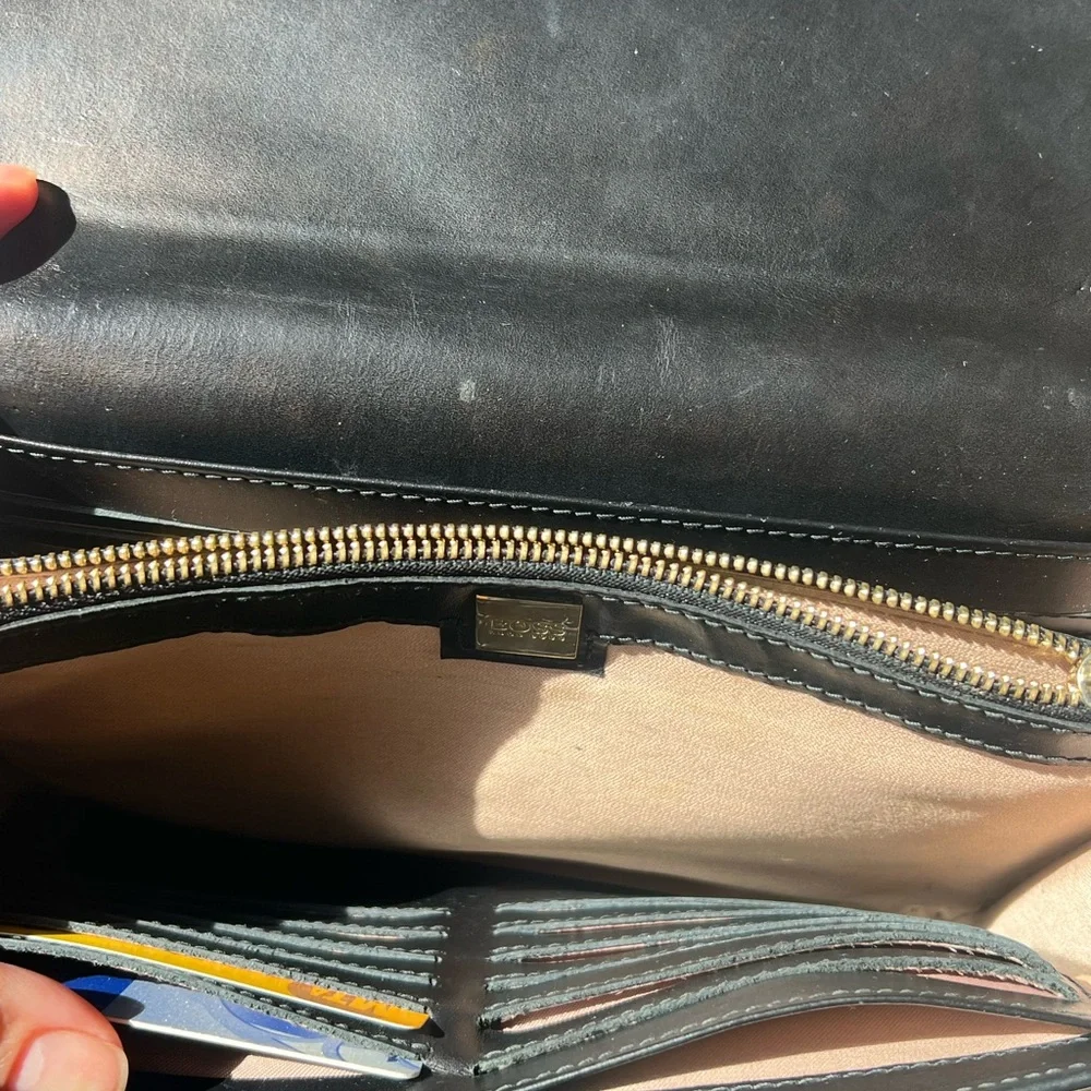 Hugo Boss Black Leather Clutch Wallet on Chain - Picture 4 of 10